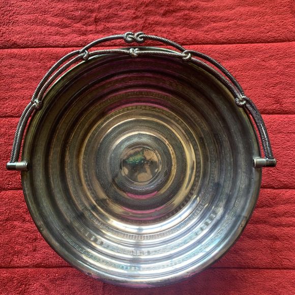 Antique Bridal Brides Basket Meriden #1620 Victorian Era, Eternal Knot Handle - Picture 5 of 8